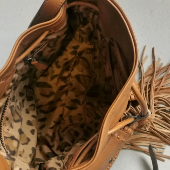 Aimee Kestenberg "Fly with Me"  Bucket Crossbody - Picture 4 of 6